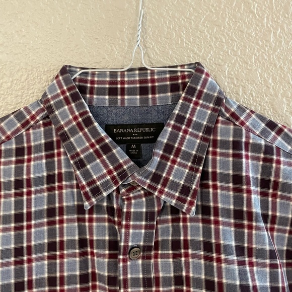 Men’s Banana Republic casual button down plaid shirt - Picture 2 of 2